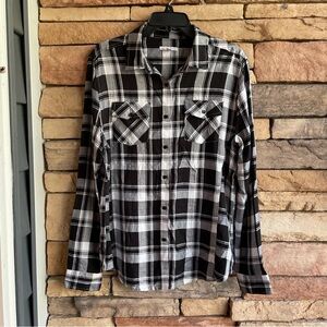 Karissa & Me black white plaid button shirt Women XL Like New